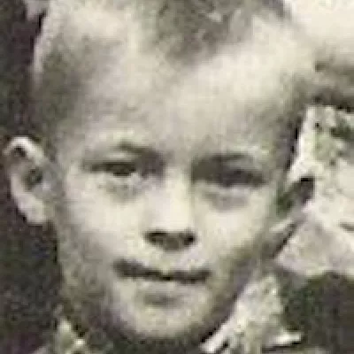 Profile picture for user mattvaari