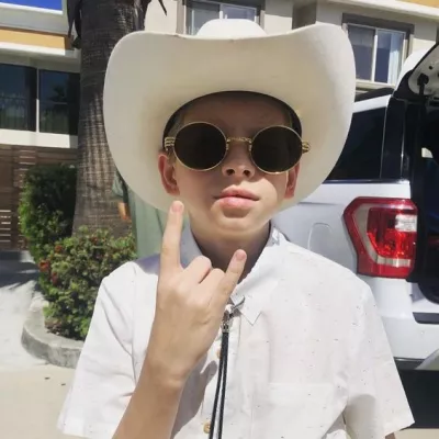 Profile picture for user momorganns